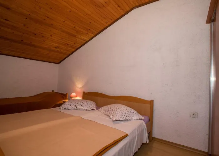 Renata 아파트 Kampor